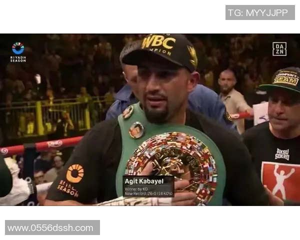 拳手嘴炮与梅威的巅峰对决谁将成为拳坛新王者